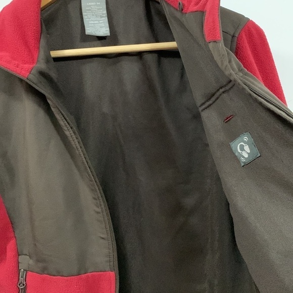 Free Country Women’s Fleece Size Medium, good condition, 3 front zip pocket’s - Picture 8 of 10